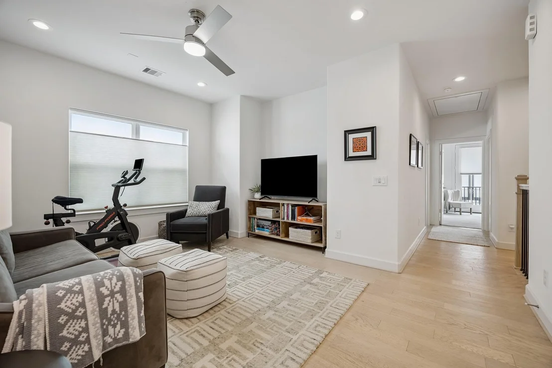 Photo of 1747 Ojeman Point Lane