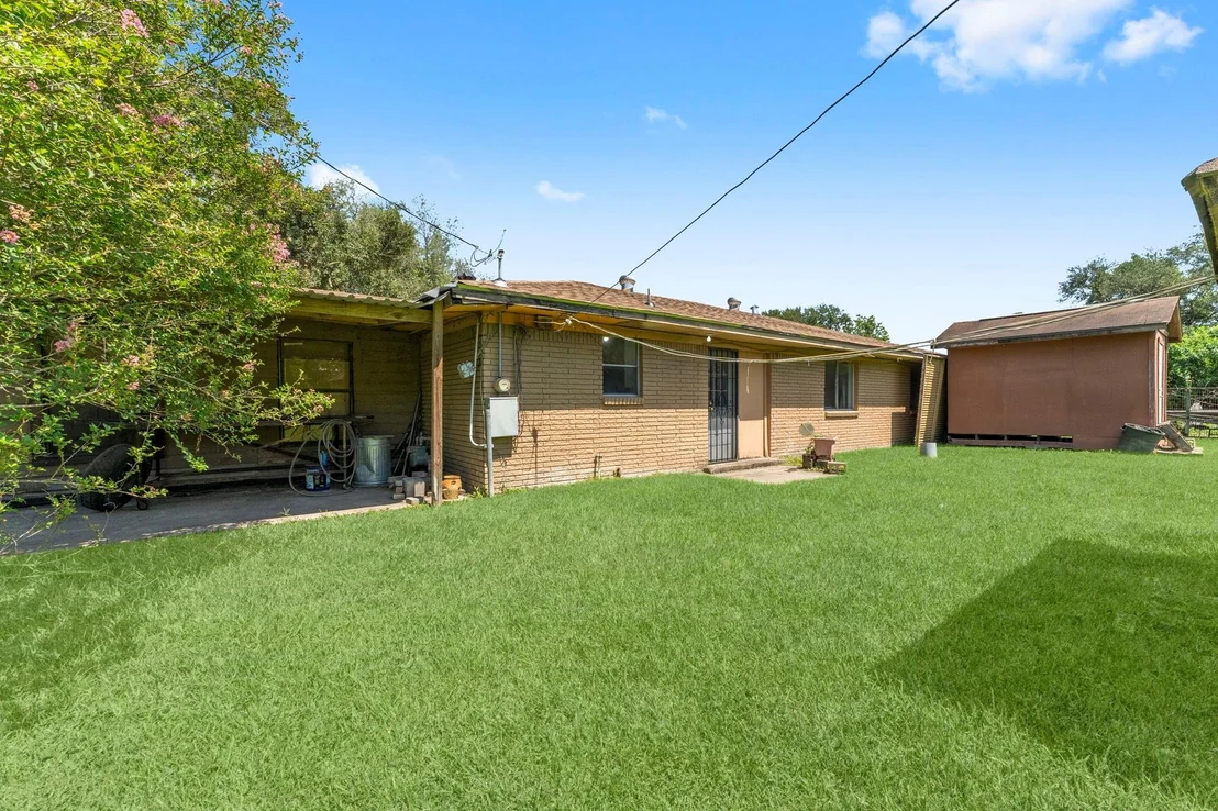 Photo of 814 Isetta Lane
