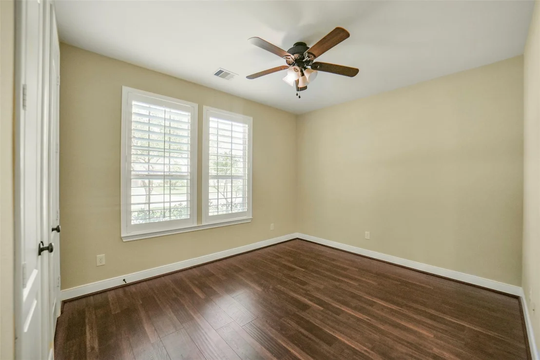 Photo of 2307 Draycutt Drive