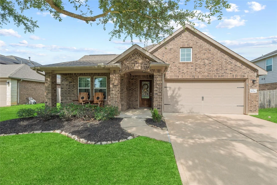 Photo of 16014 Mark Crest Drive