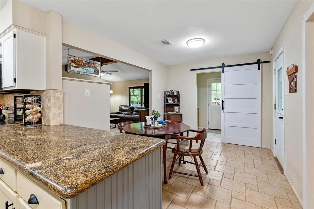 Photo of 4205 Wade Road