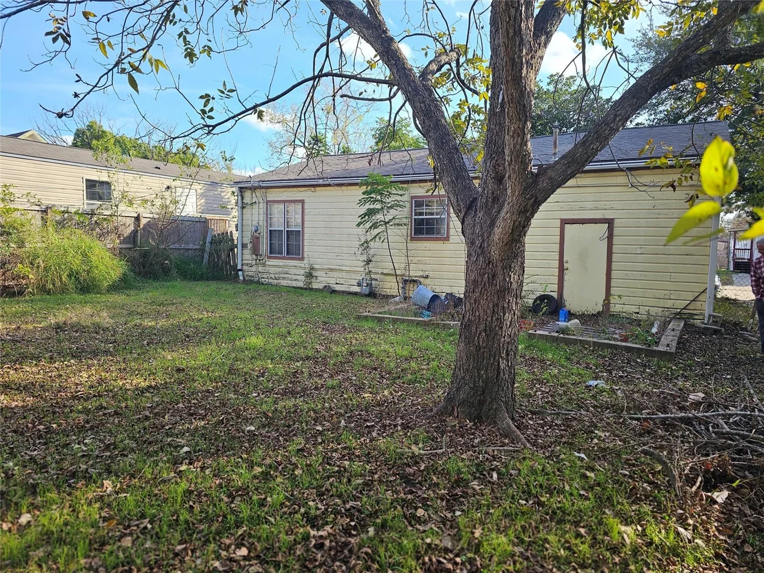 Photo of 316 Winona Drive