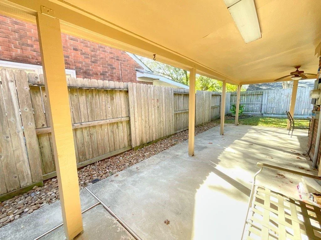Photo of 18083 Holly Forest Drive