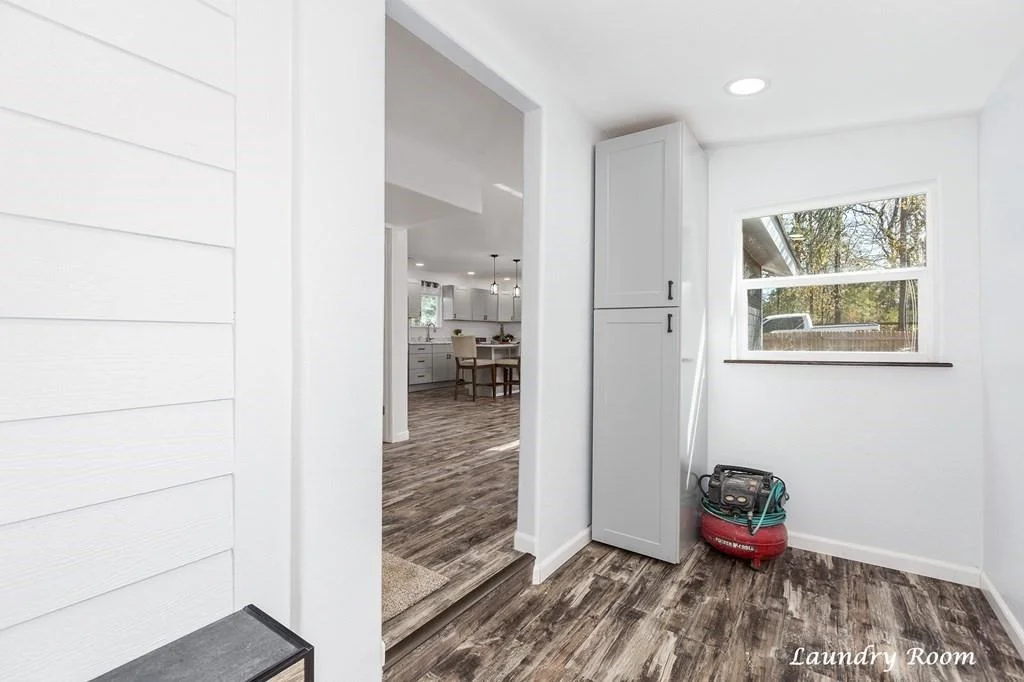 Photo of 195 Lakeside Drive