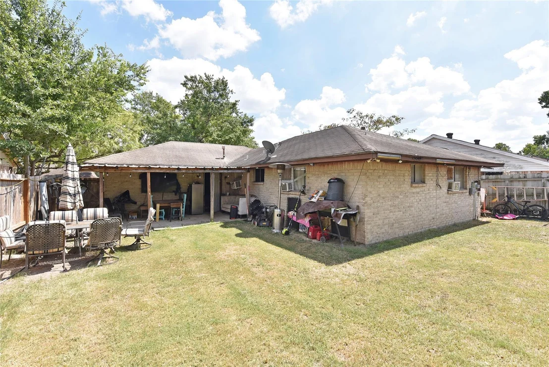 Photo of 10119 Hannon Drive