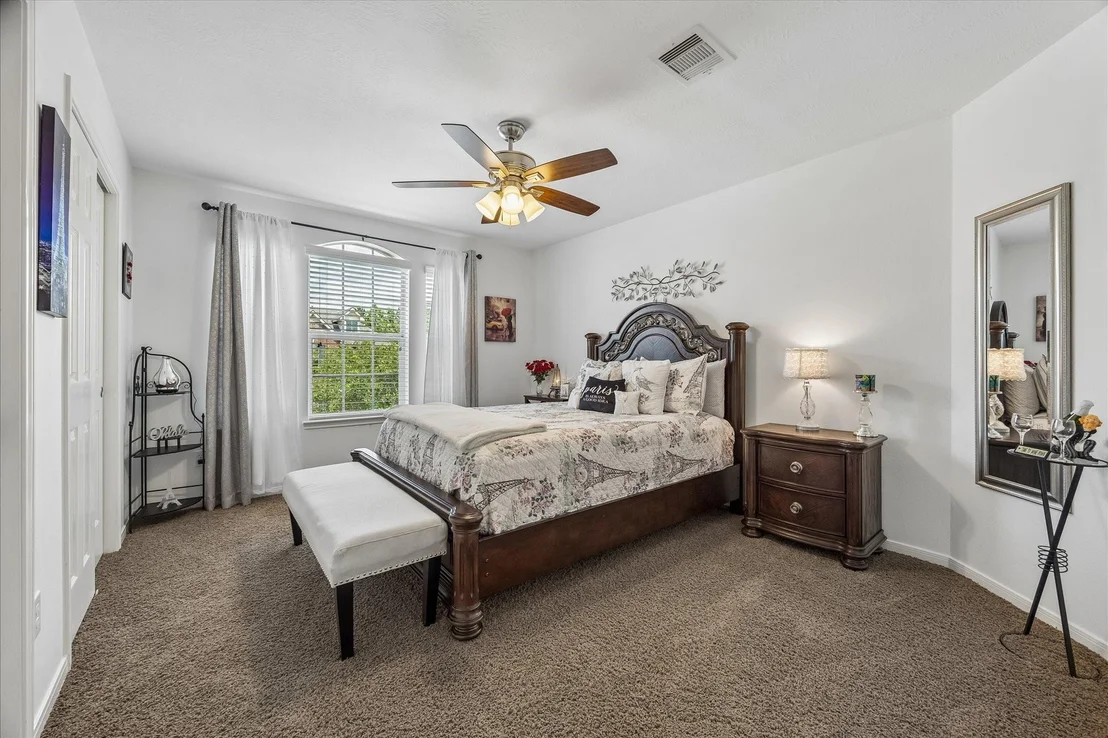 Photo of 14307 Lakepointe Bend Lane