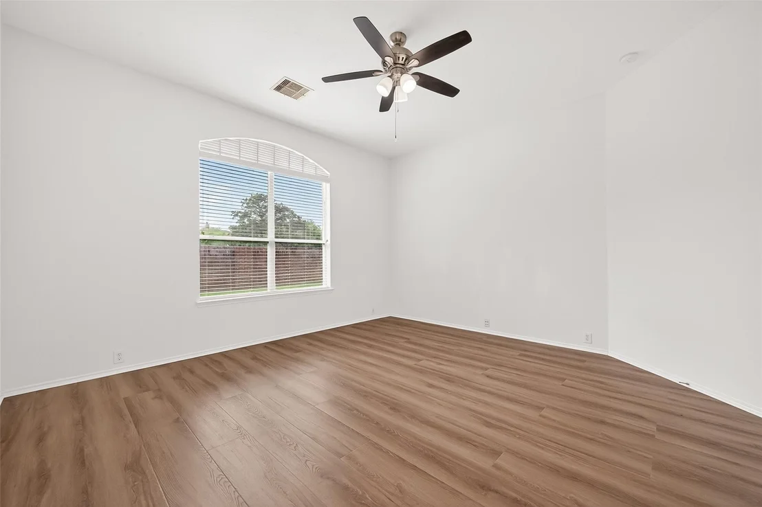 Photo of 5422 Lacey Oak Meadow Drive
