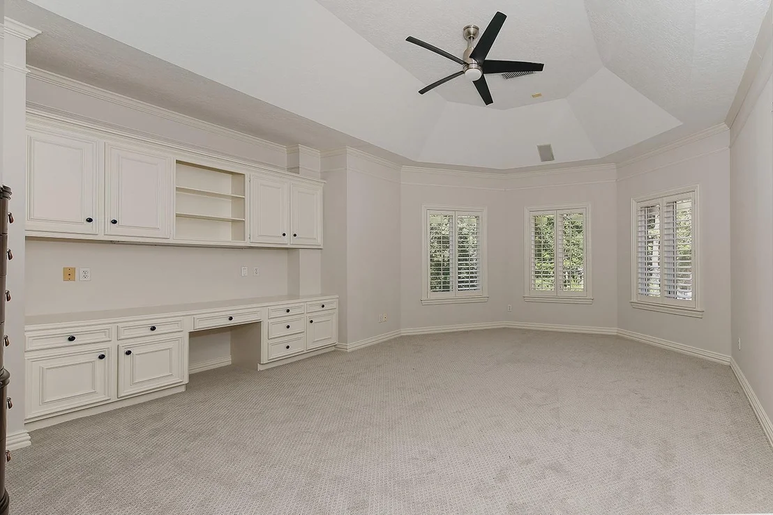 Photo of 23508 Twin Oaks Drive