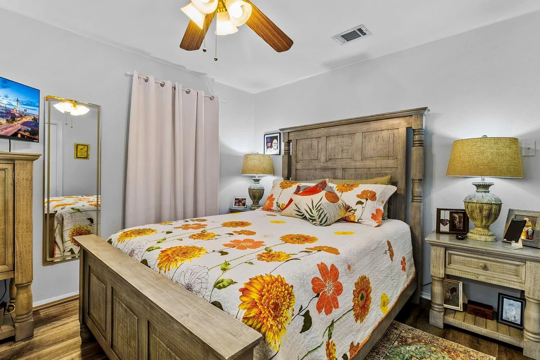 Photo of 188 Huckleberry Road