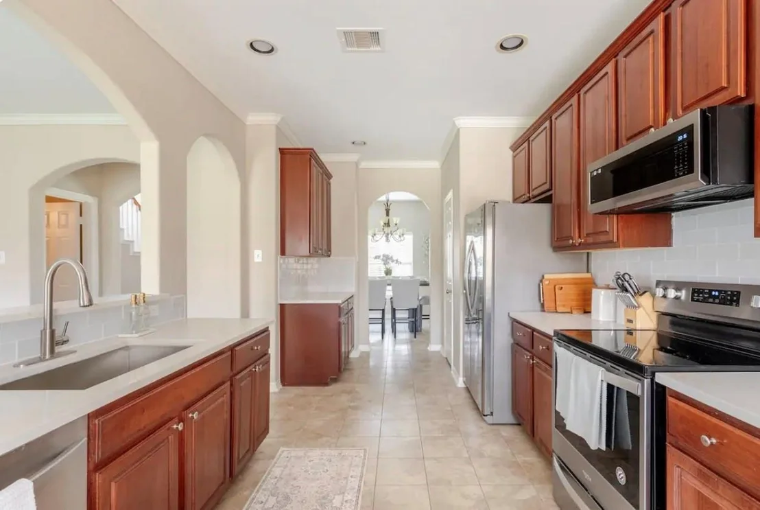 Photo of 8034 Fountain Street