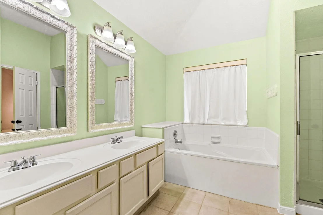 Photo of 5013 Parkcrest Drive