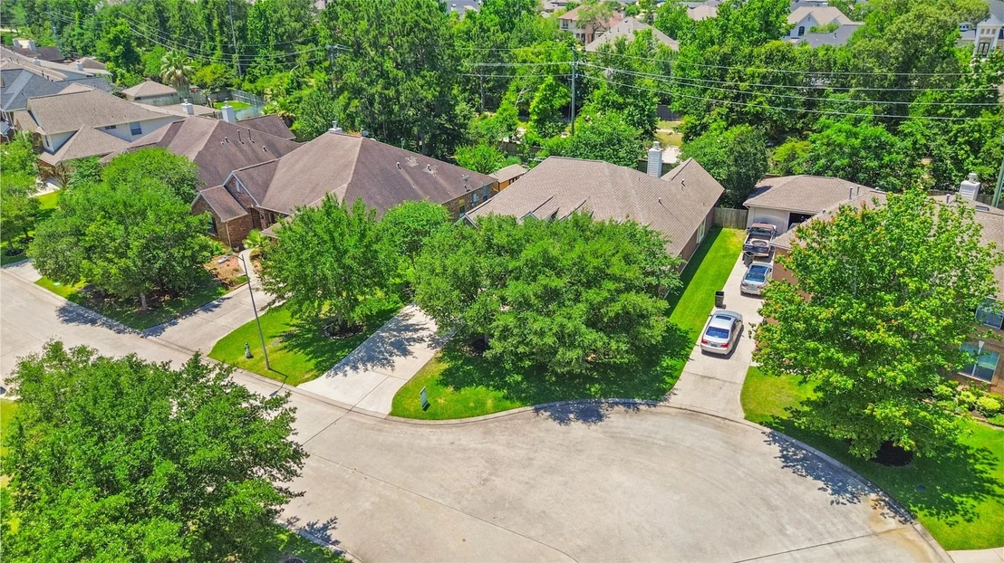 Photo of 24923 Pikecrest Drive