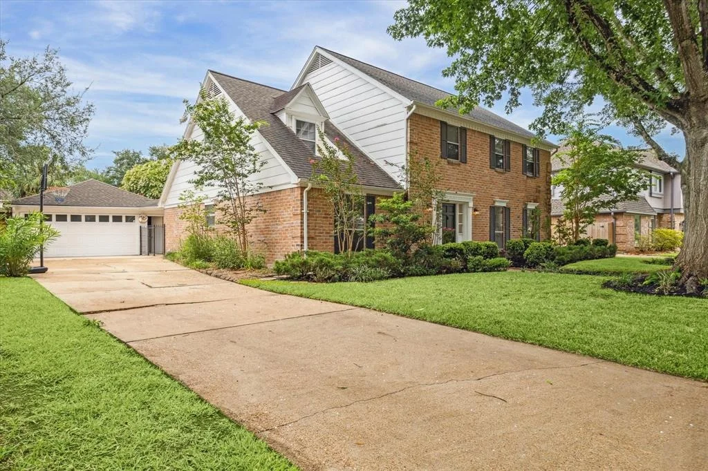 Photo of 1643 Fall Valley Drive