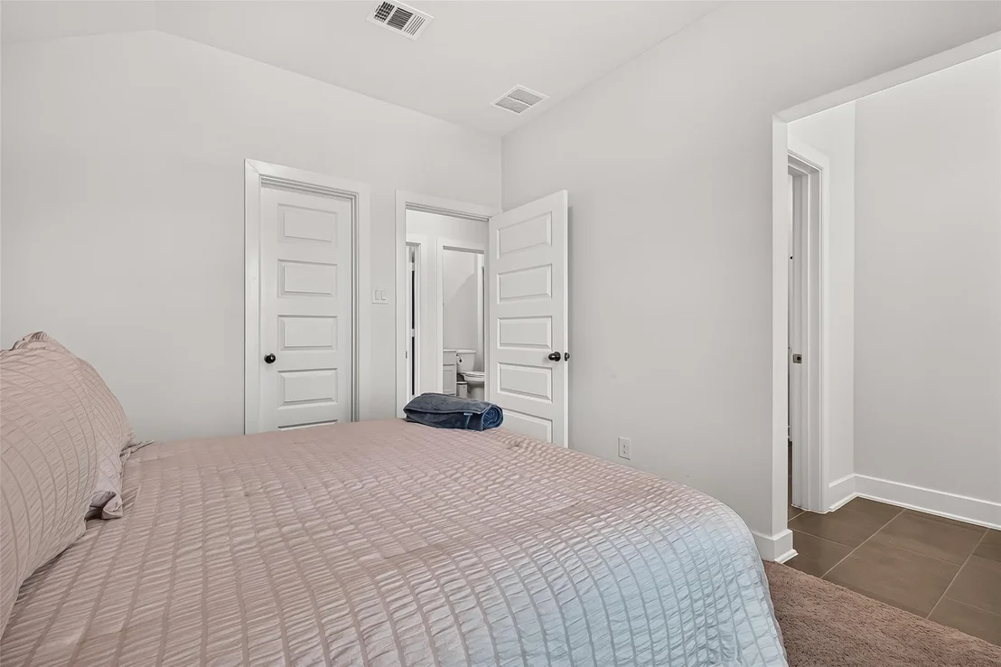 Photo of 31019 Sun Valley Drive
