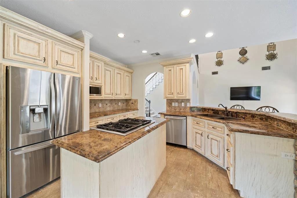Photo of 76 Sarasota Circle N