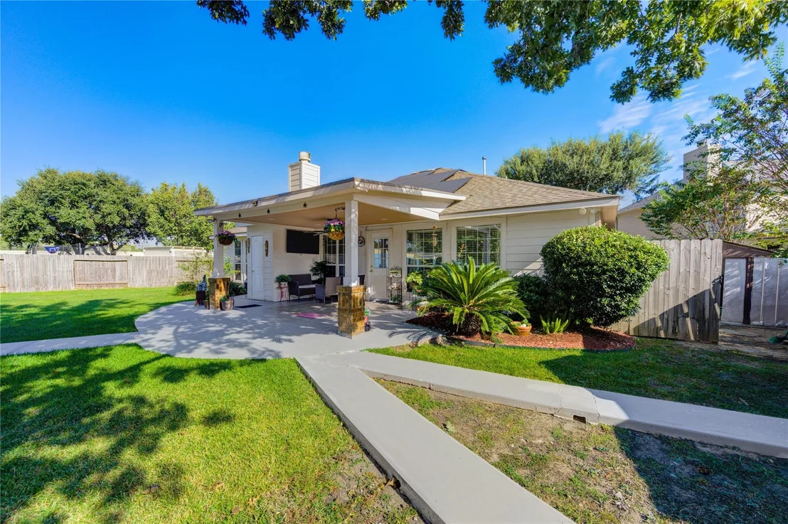 Photo of 22319 Wild Rose Trace