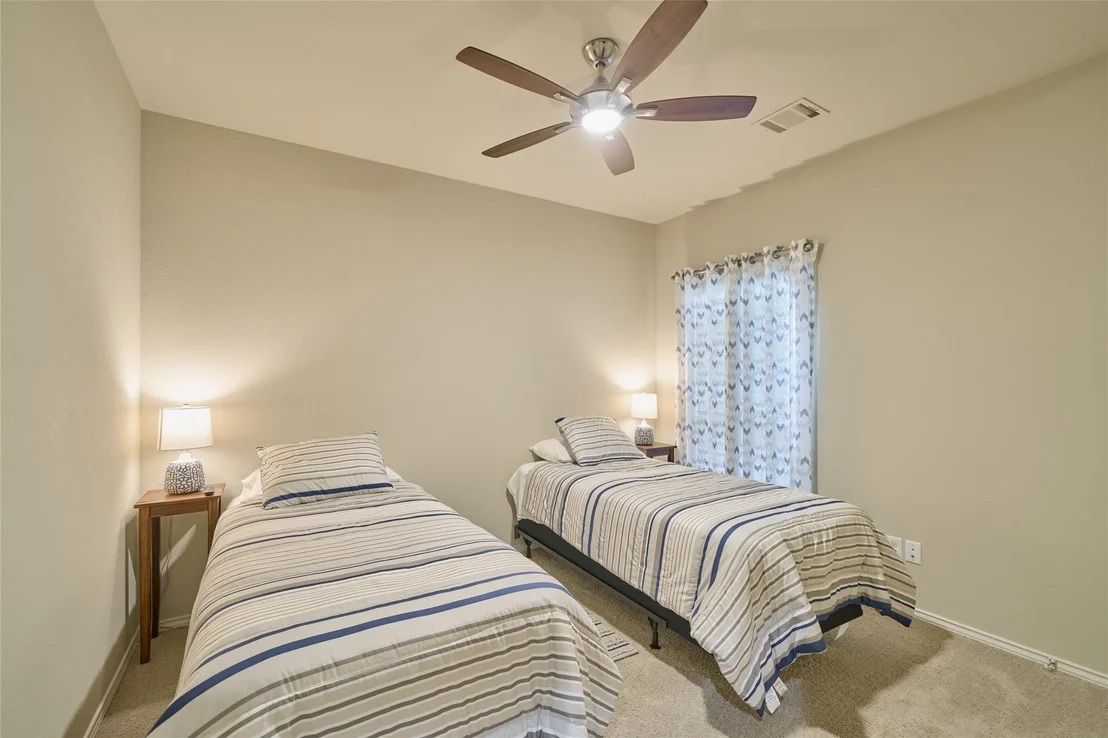 Photo of 128 Buckeye Drive
