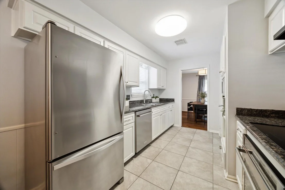 Photo of 2523 Moss Hill Drive