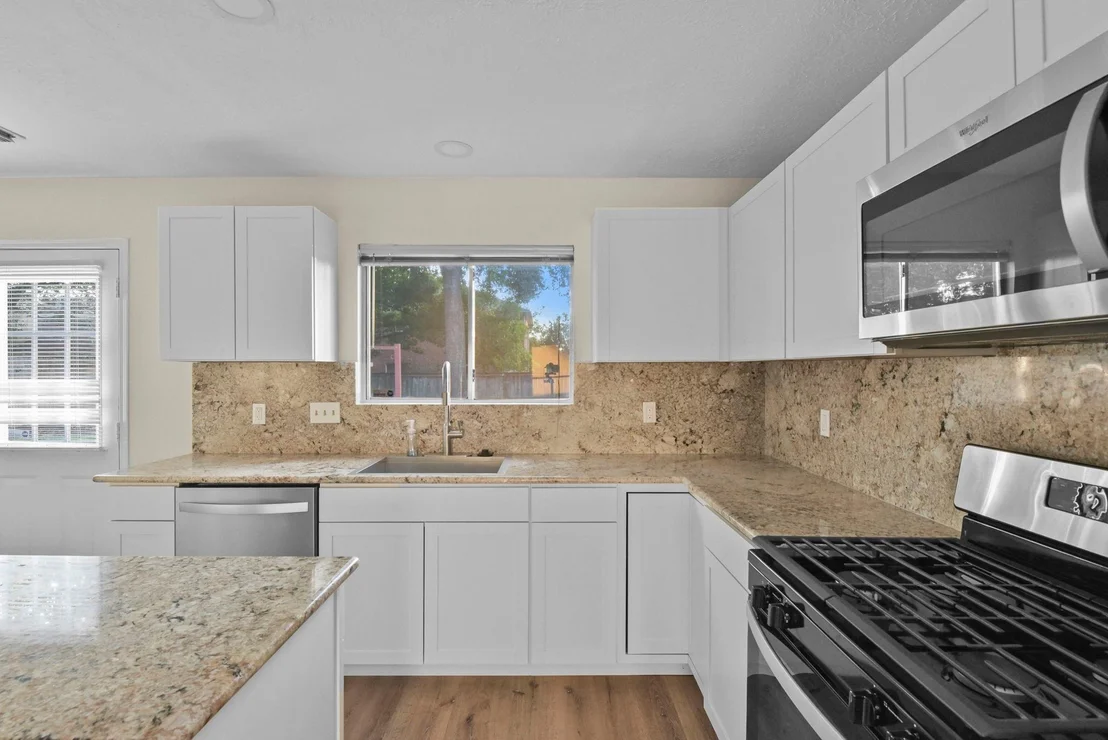 Photo of 4911 Silver Fox Drive