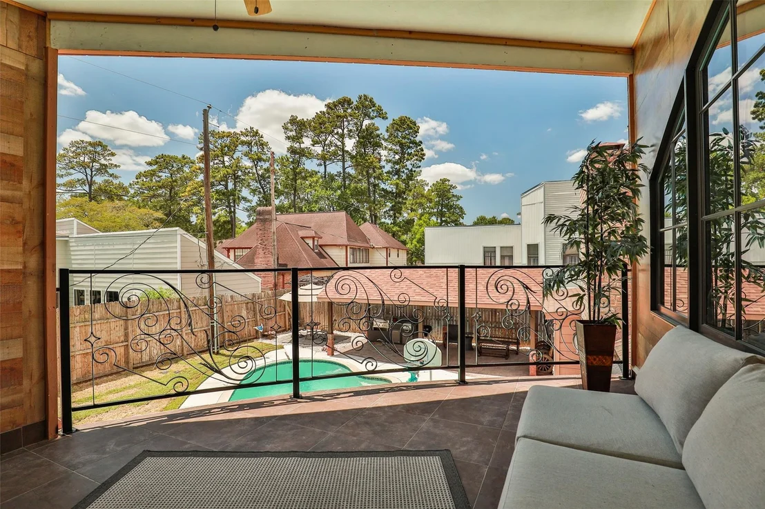Photo of 15703 Winding Moss Drive
