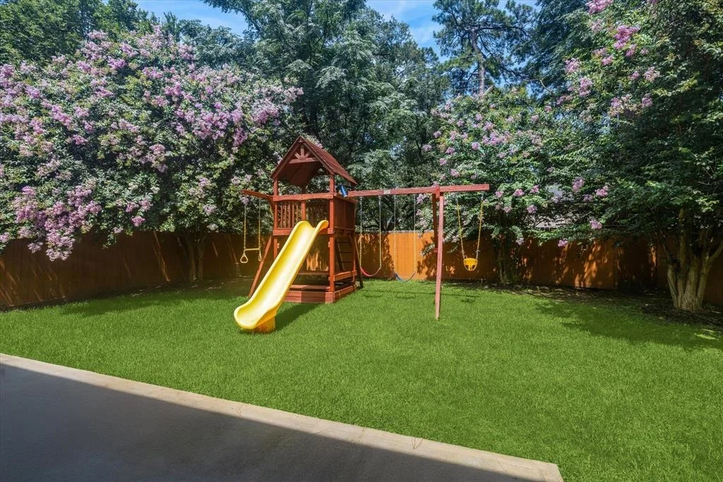 Photo of 25602 Saddlebrook Village Drive
