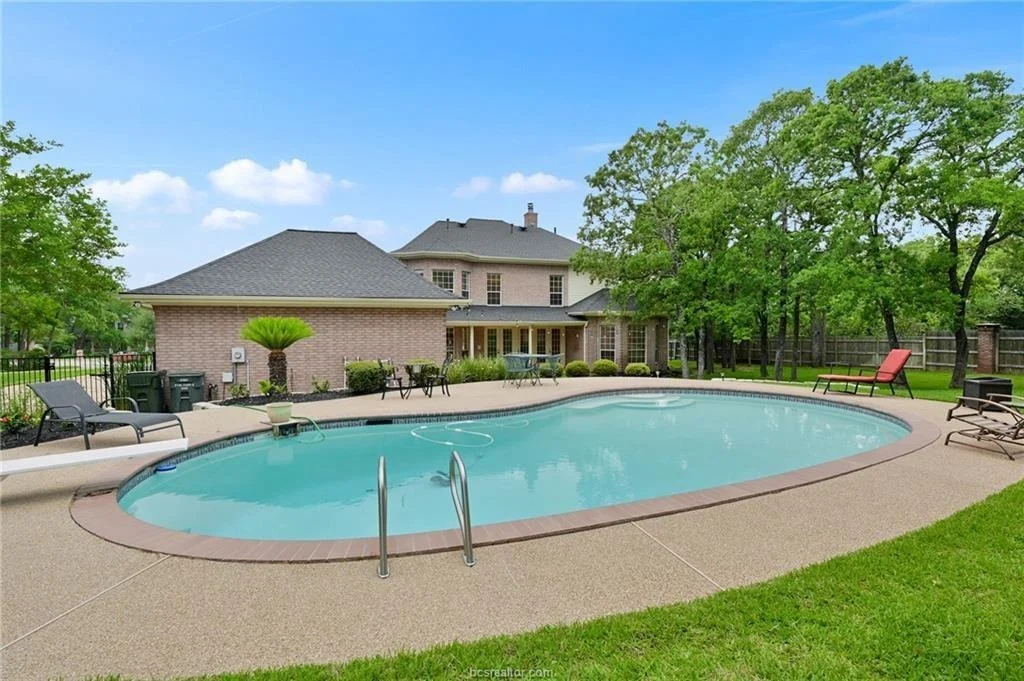 Photo of 4304 Hyde Park Lane