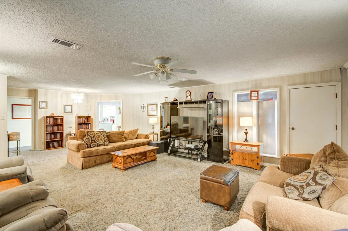 Photo of 1414 W 9th Street