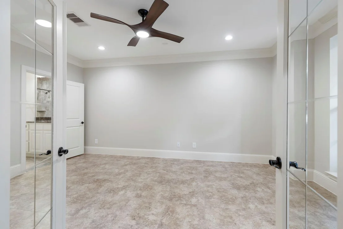 Photo of 262 Breezy Way