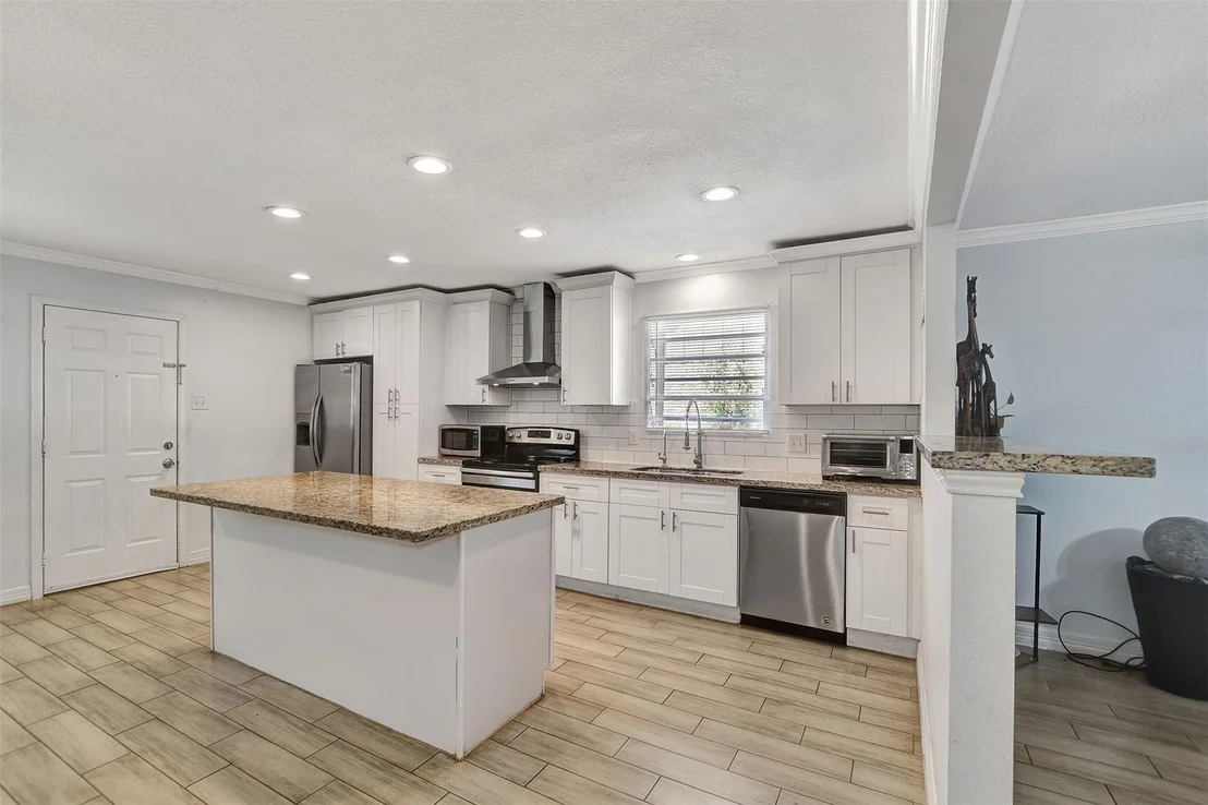 Photo of 8314 Albacore Drive