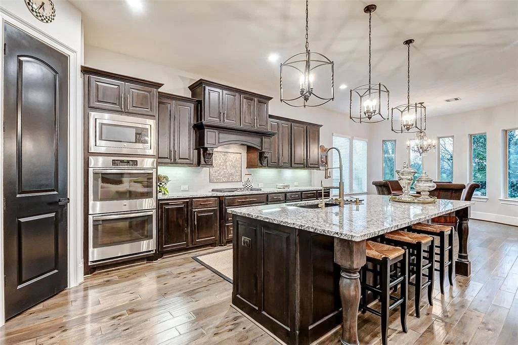 Photo of 30811 Shady Oak Drive