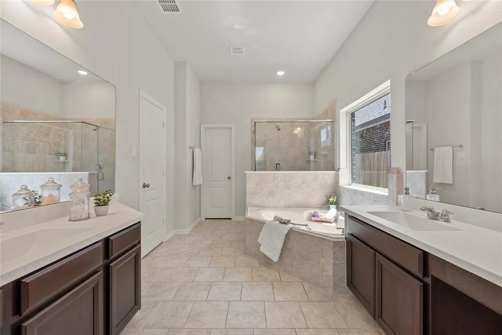 Photo of 6639 Northchester Drive
