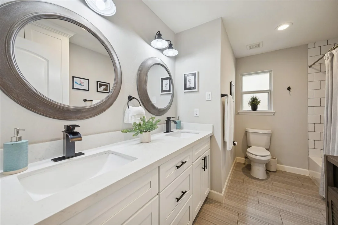 Photo of 14114 River Forest Drive