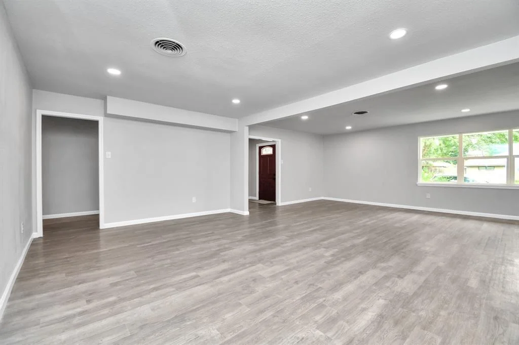 Photo of 214 W Texas Avenue