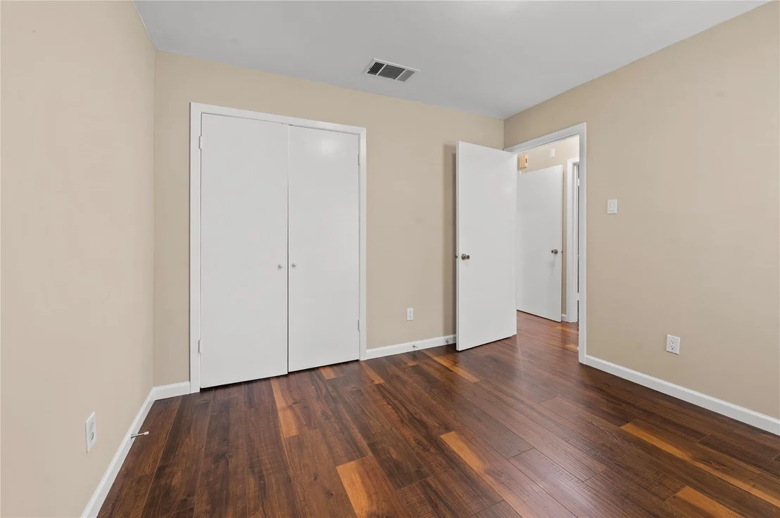 Photo of 2115 Fort Laramie Drive