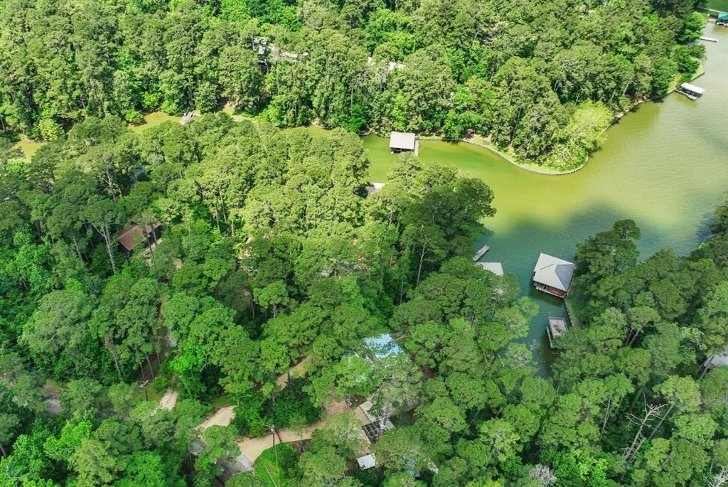 Photo of 1103 Lakeview Estates Drive