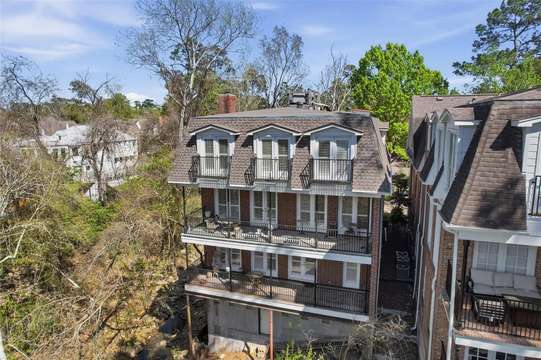 Photo of 285 Sugarberry Circle