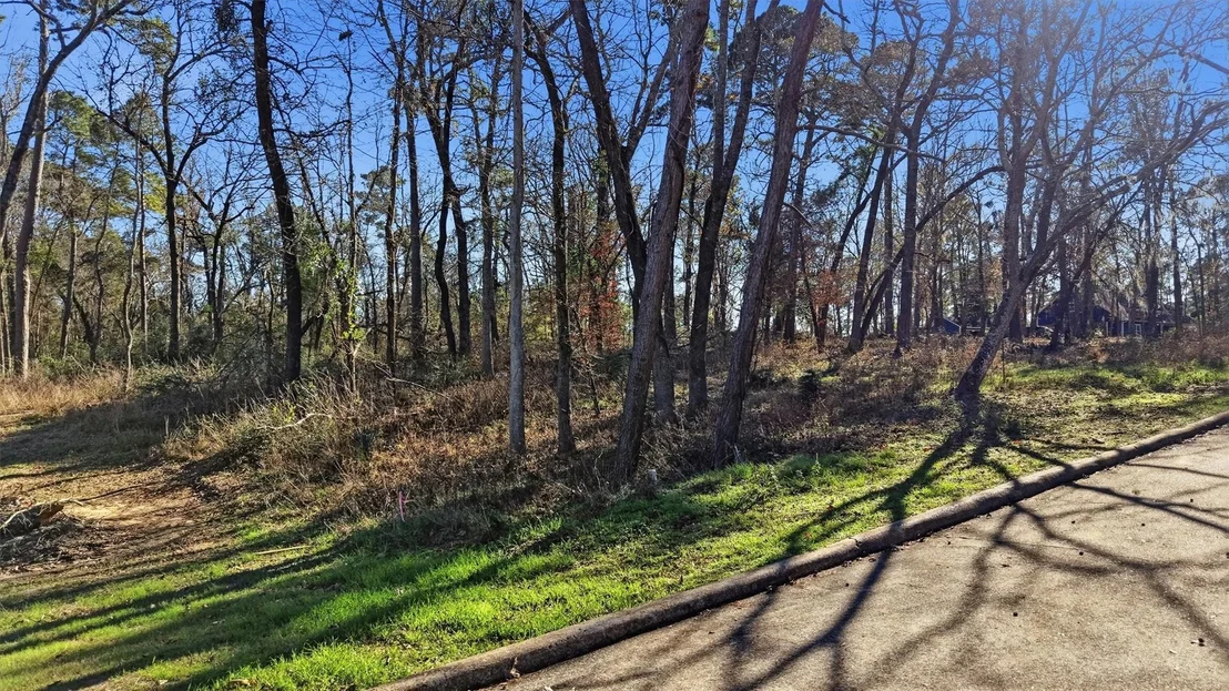 Photo of Lots 81 & 82 Lake Oaks Circle