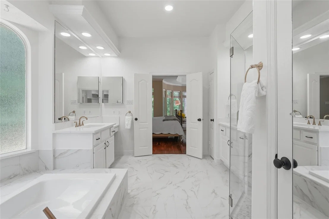Photo of 8766 Skyline Lane