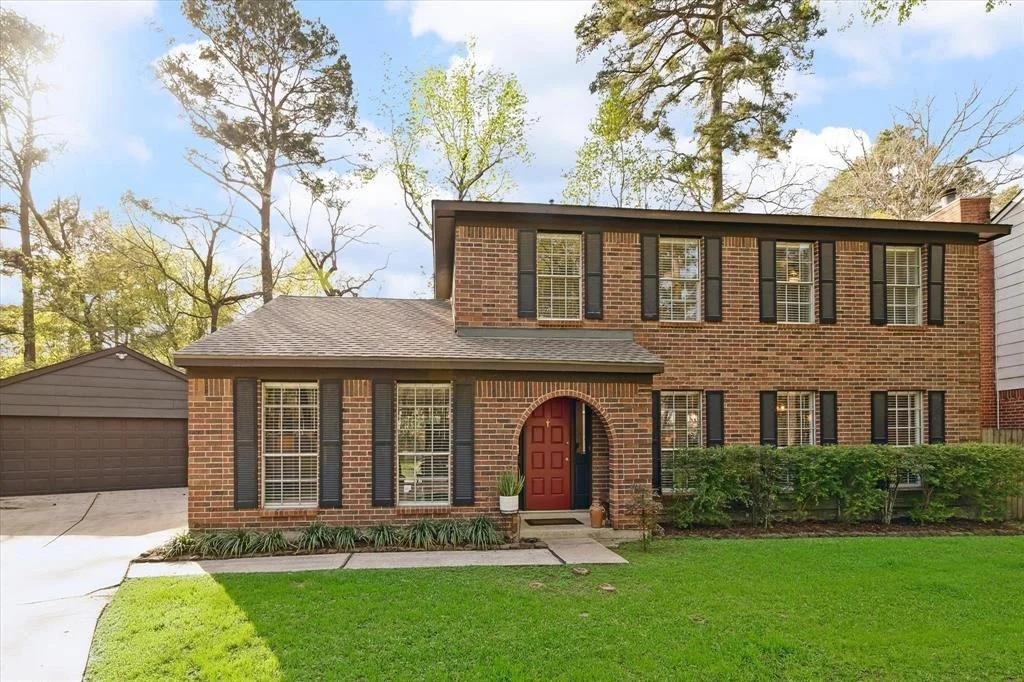Photo of 33 Hickory Oak Drive