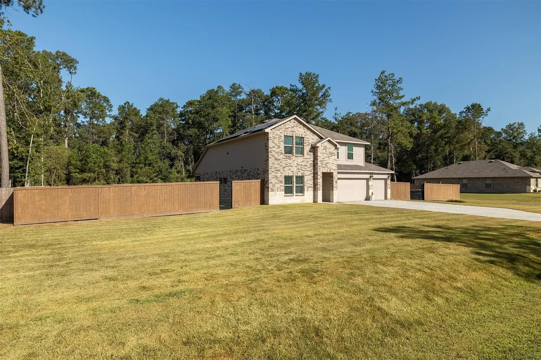 Photo of 2819 Roman Forest Boulevard