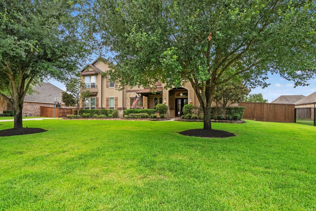 Photo of 21406 Harbor Water Drive