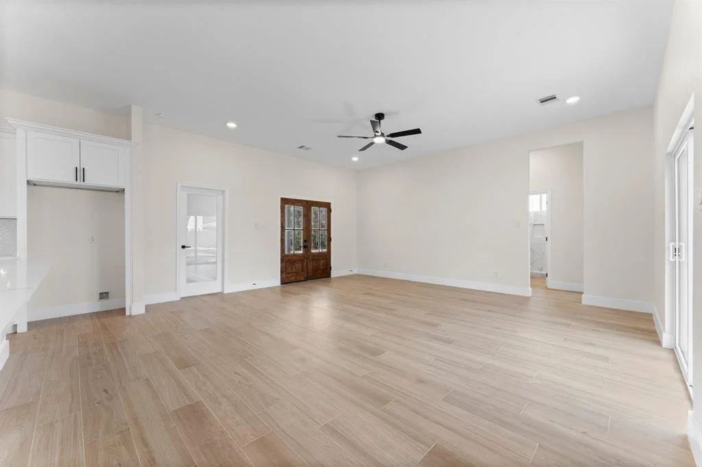 Photo of 10310 Sunset Lane