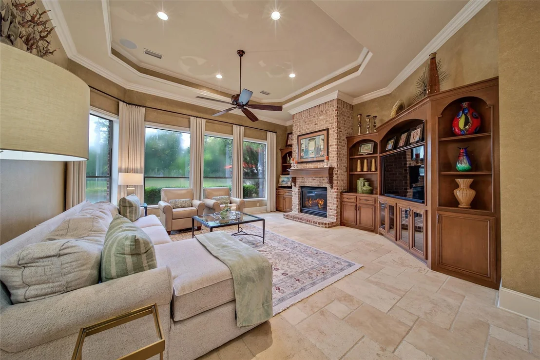 Photo of 70 W Ambassador Bend