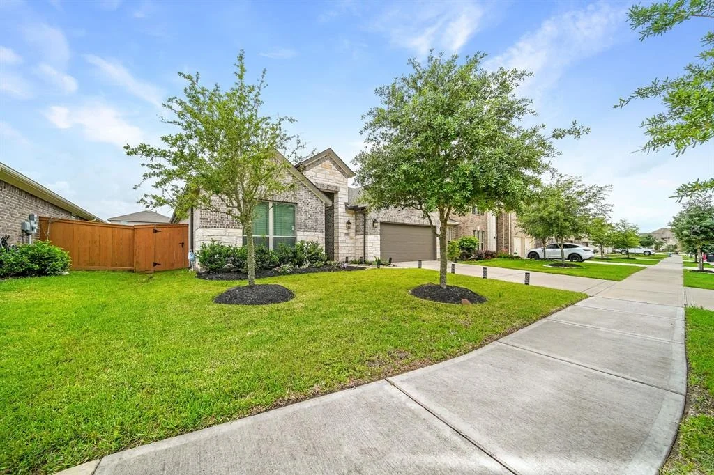 Photo of 32927 Franklin Brooks Drive