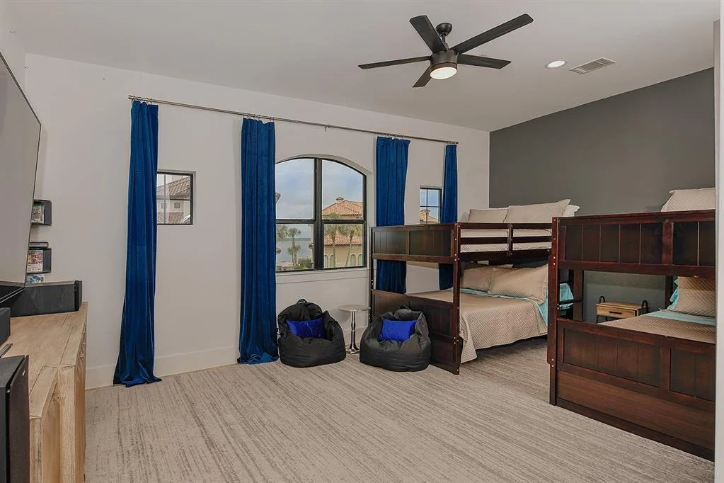Photo of 12378 Tramonto Drive