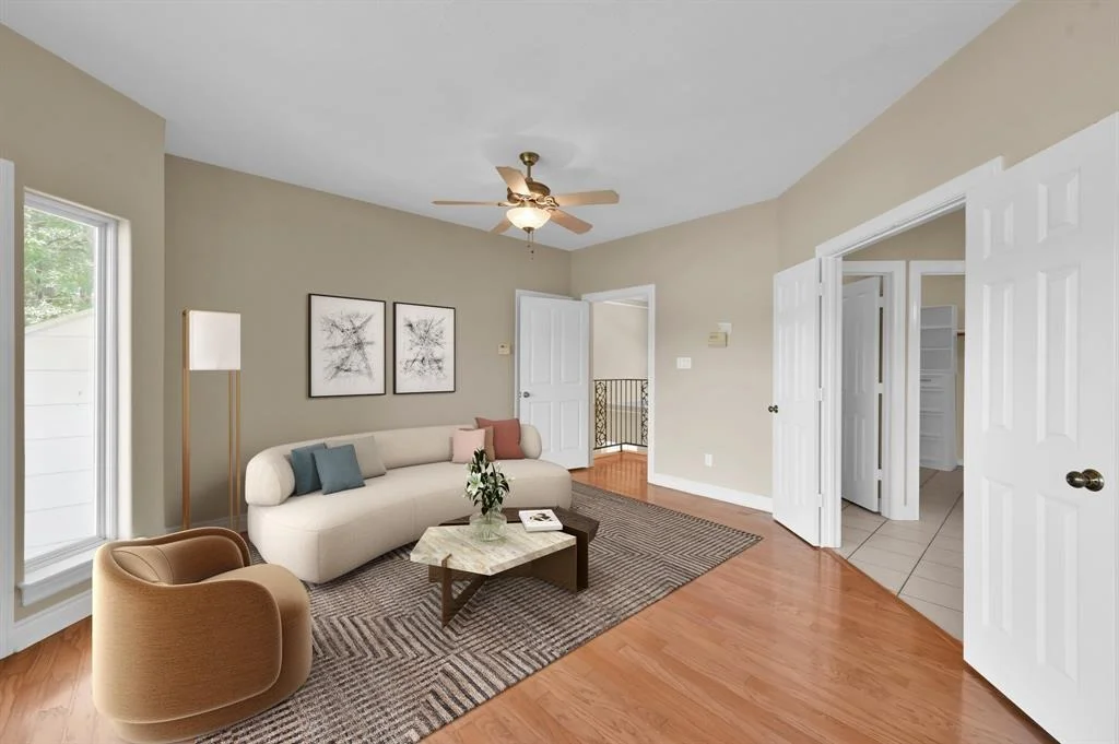 Photo of 15836 Malibu E