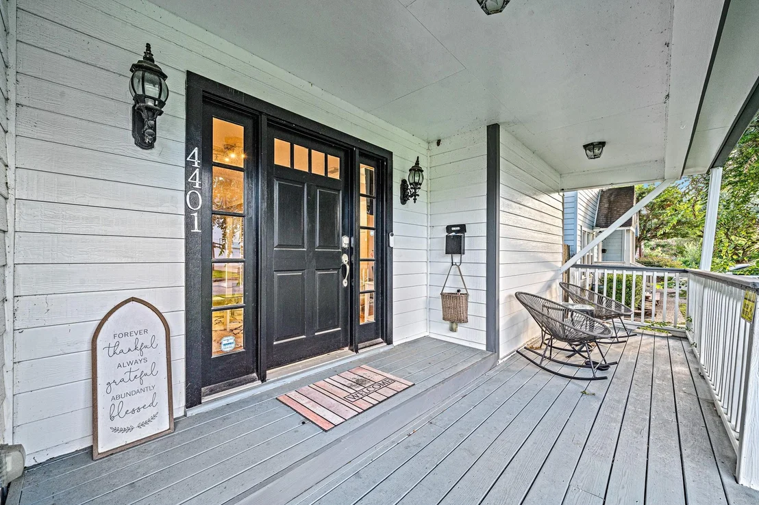 Photo of 4401 Holt Street