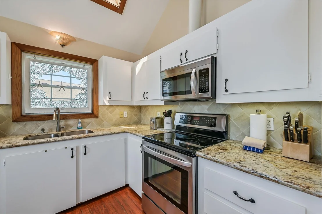 Photo of 4018 Reeves Drive