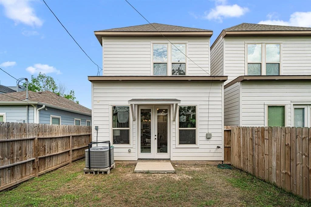 Photo of 7124 Saint Augustine Street
