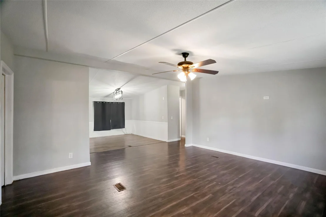 Photo of 21631 County Road 3747